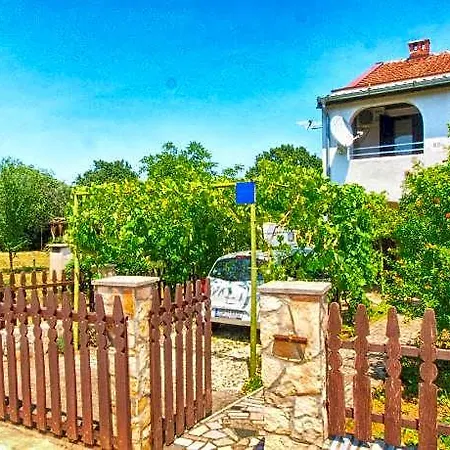 1397 3* Fažana