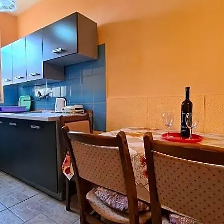 1397 Hotel 3*